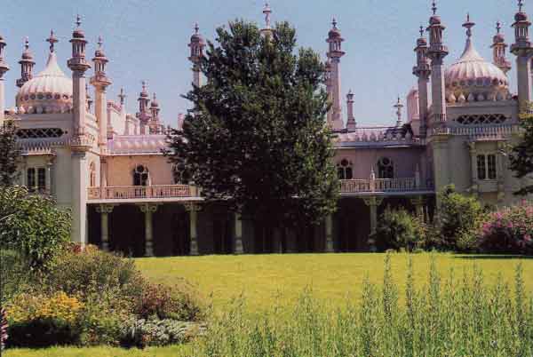 The Regency garden, Royal Pavilion, Brighton