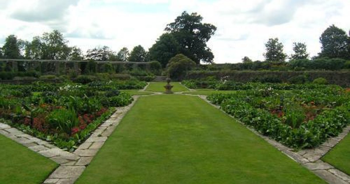 House and Gardens Taunton Parks & Gardens