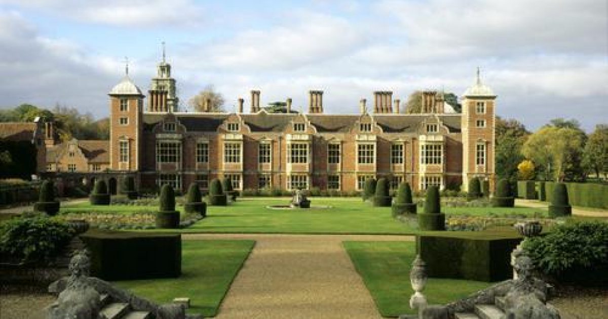 Blickling Hall Norwich Parks & Gardens