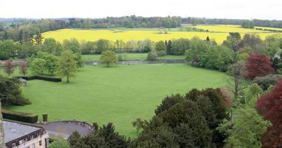 Cirencester Abbey Parks & Gardens