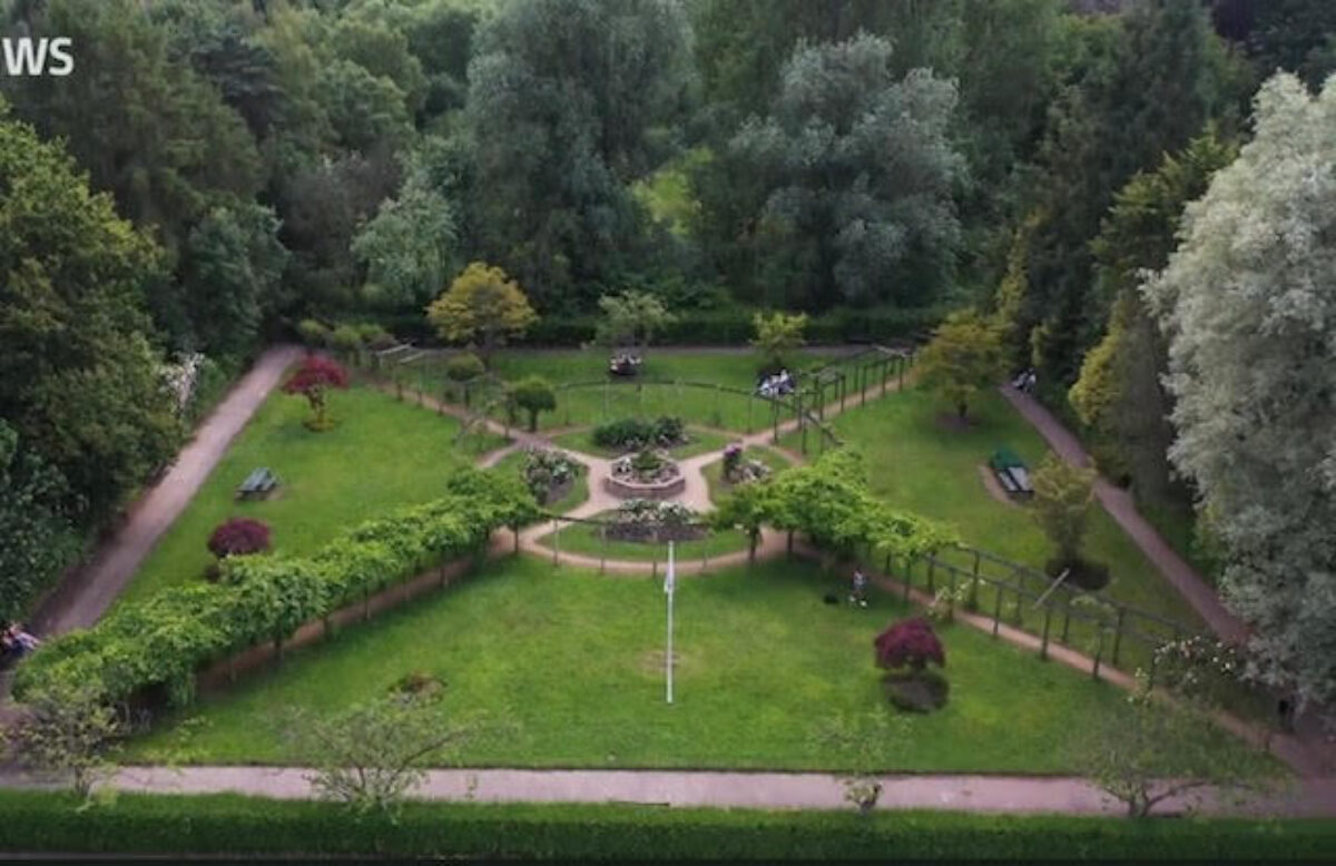Fletcher Moss Park Aerial view