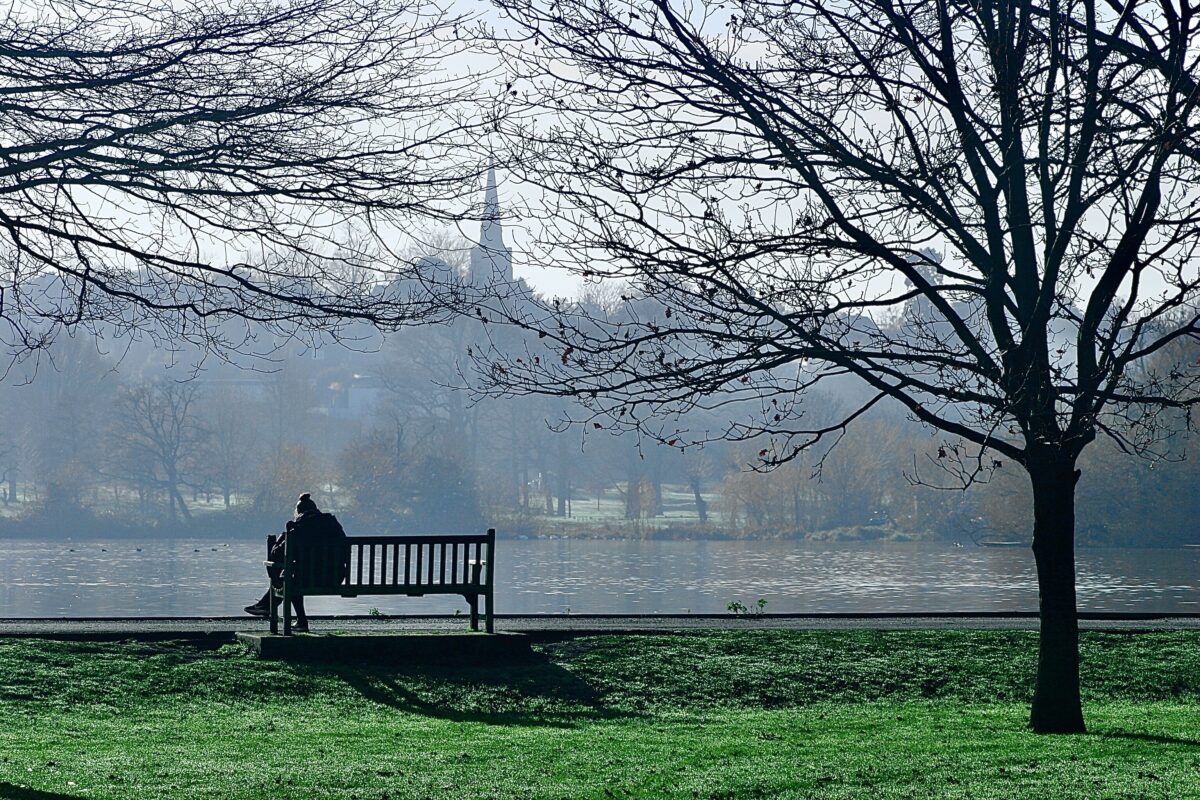 Wimbledon-Park-view-across-the-lake