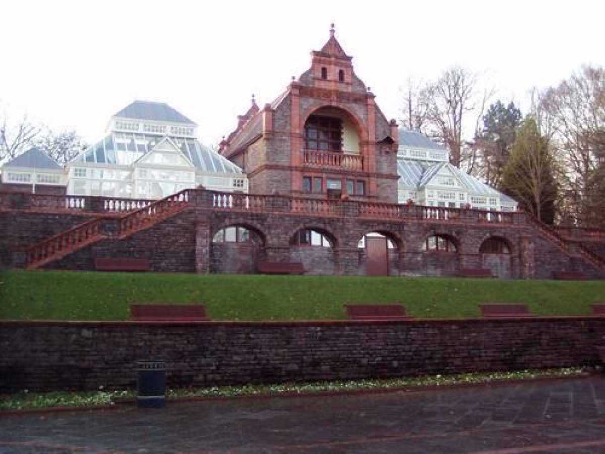 Bellevue Park Parks and Gardens (en)