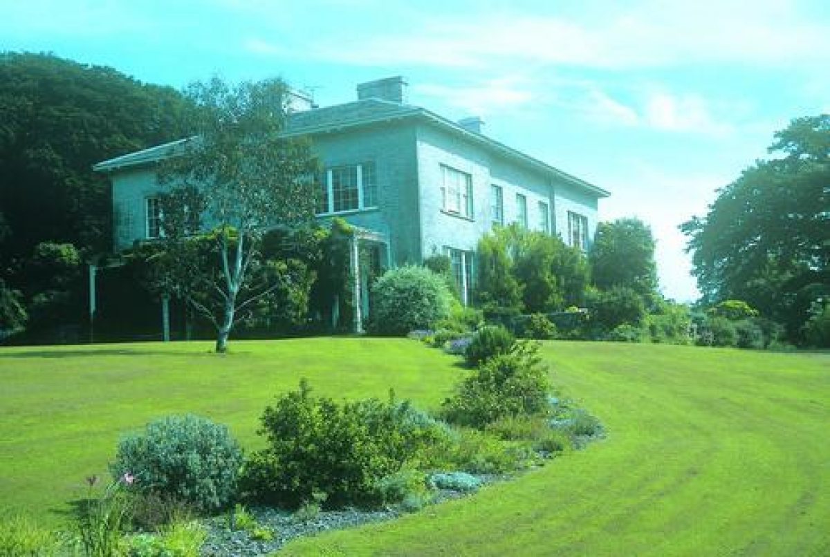 Merthyr Mawr House Parks and Gardens (en)