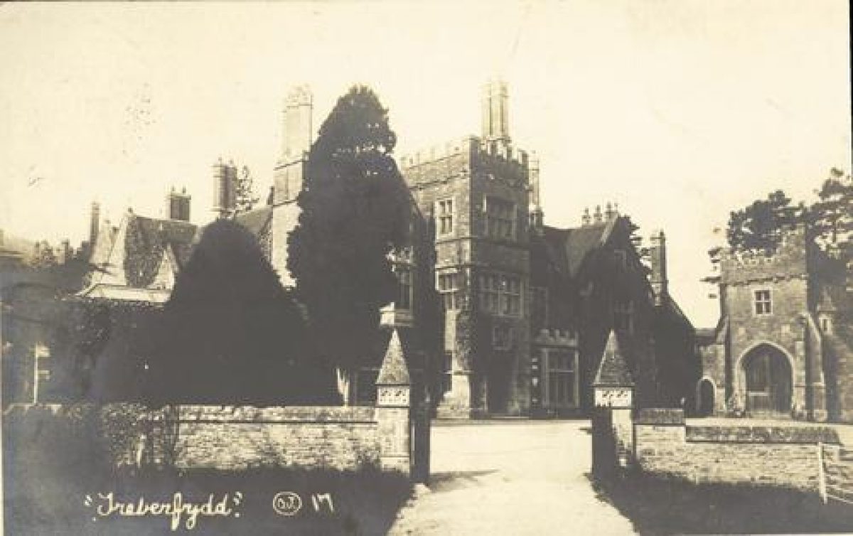 Pgds 20081215 102530 Treberfydd 1 Crop