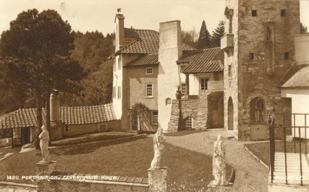 Pgds 20090206 124038 Portmeirion 2 Crop