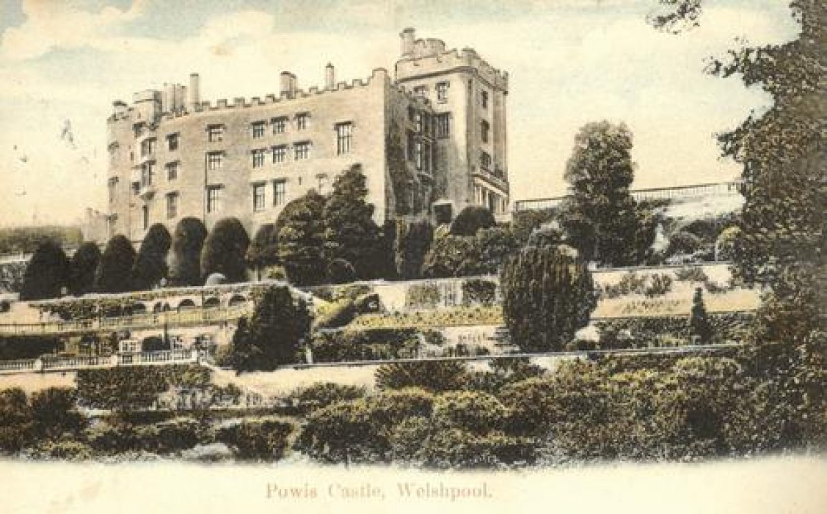 Pgds 20090829 131334 Powis Castle1