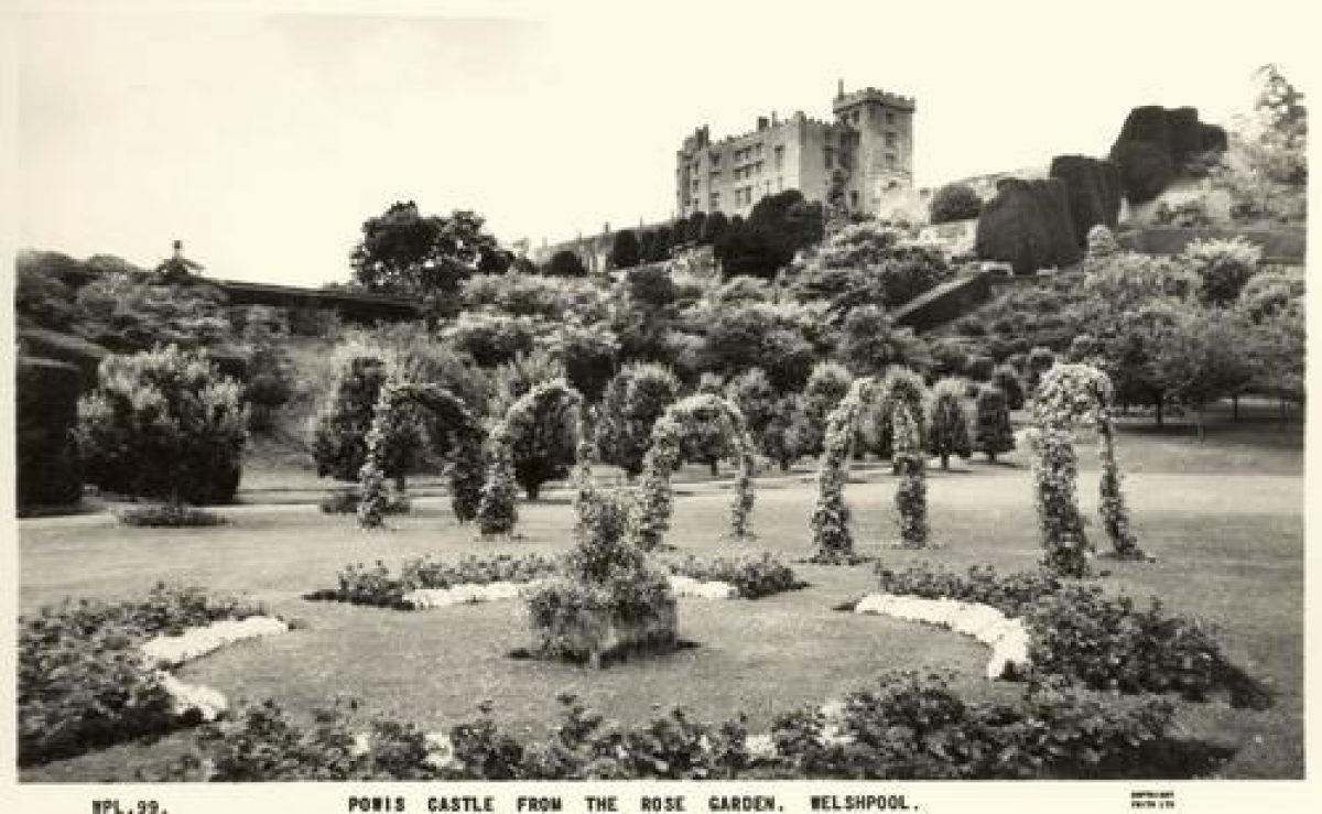 Pgds 20090829 134625 Powis Castle10