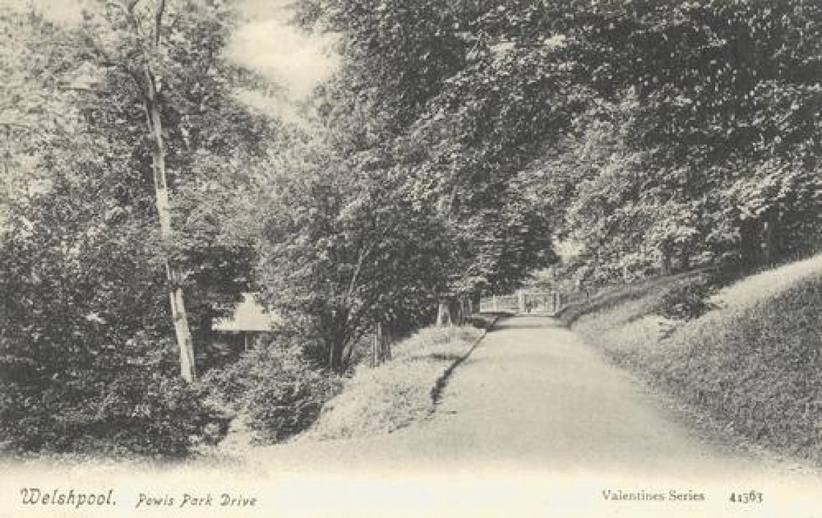 Pgds 20090829 143506 Powis Castle28