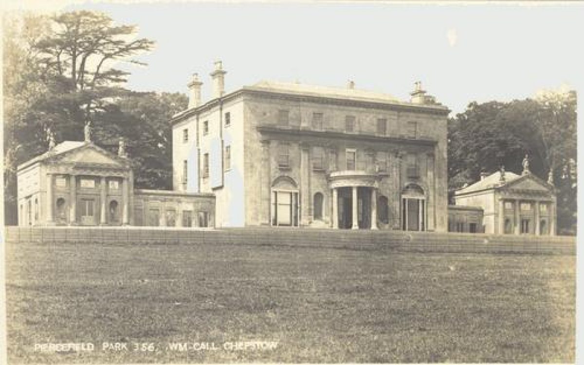 Piercefield Park Parks and Gardens (en)