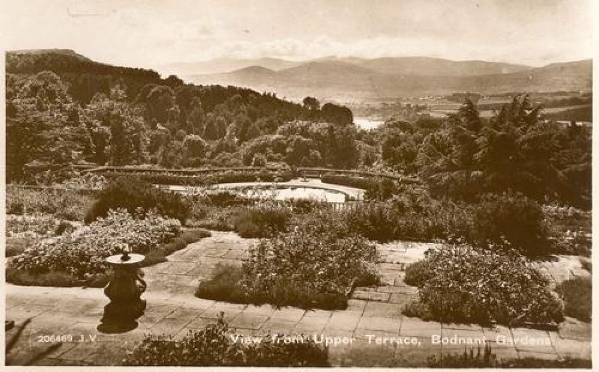 Pgds 20100121 204703 Bodnant28