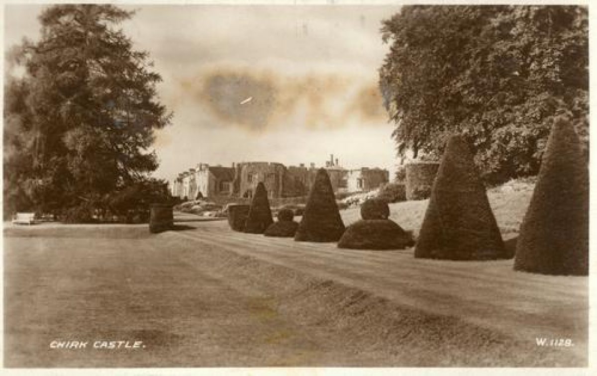 Pgds 20100327 200648 Chirk Castle18