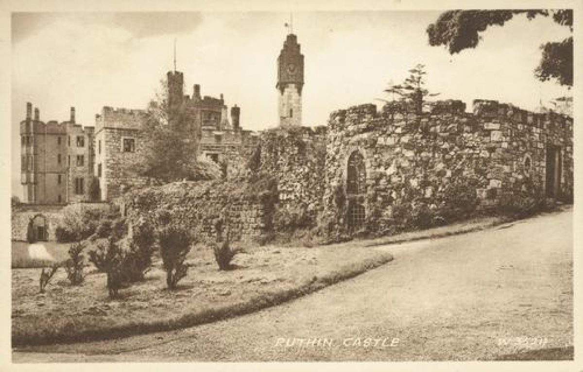 Pgds 20100413 175431 Ruthin Castle19