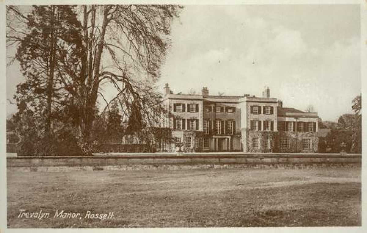 Pgds 20100414 173704 Trevalyn Manor1