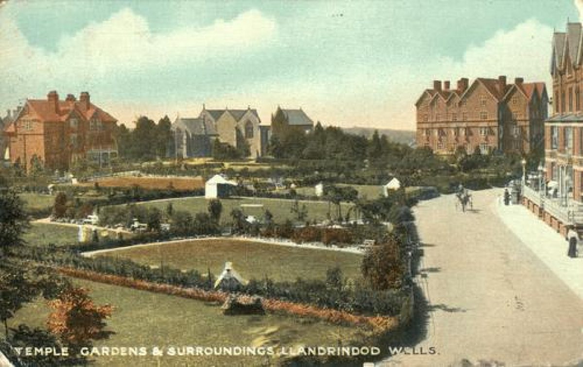 Pgds 20100427 172840 Llandrindod Wells1