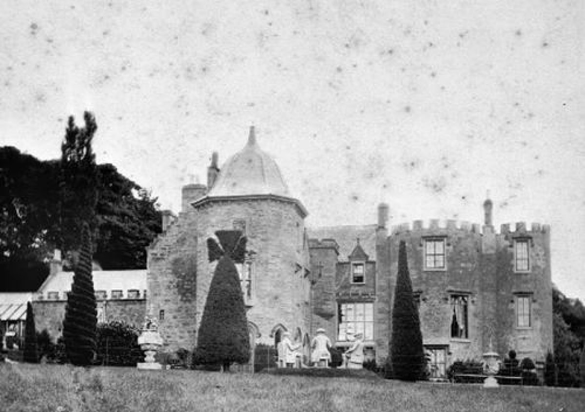 Pgds 20111119 195141 Fingask Castle