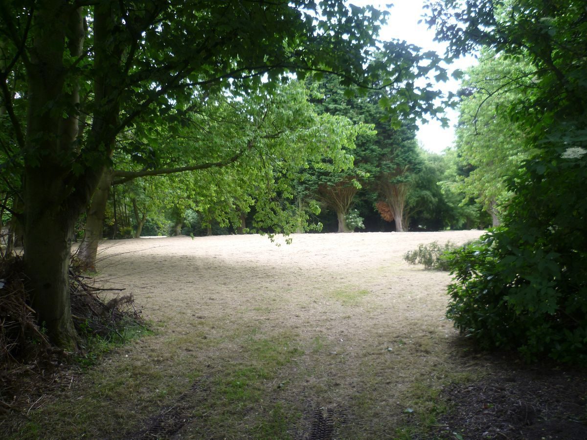 Pgds 20140622 211143 Site Of East Wing