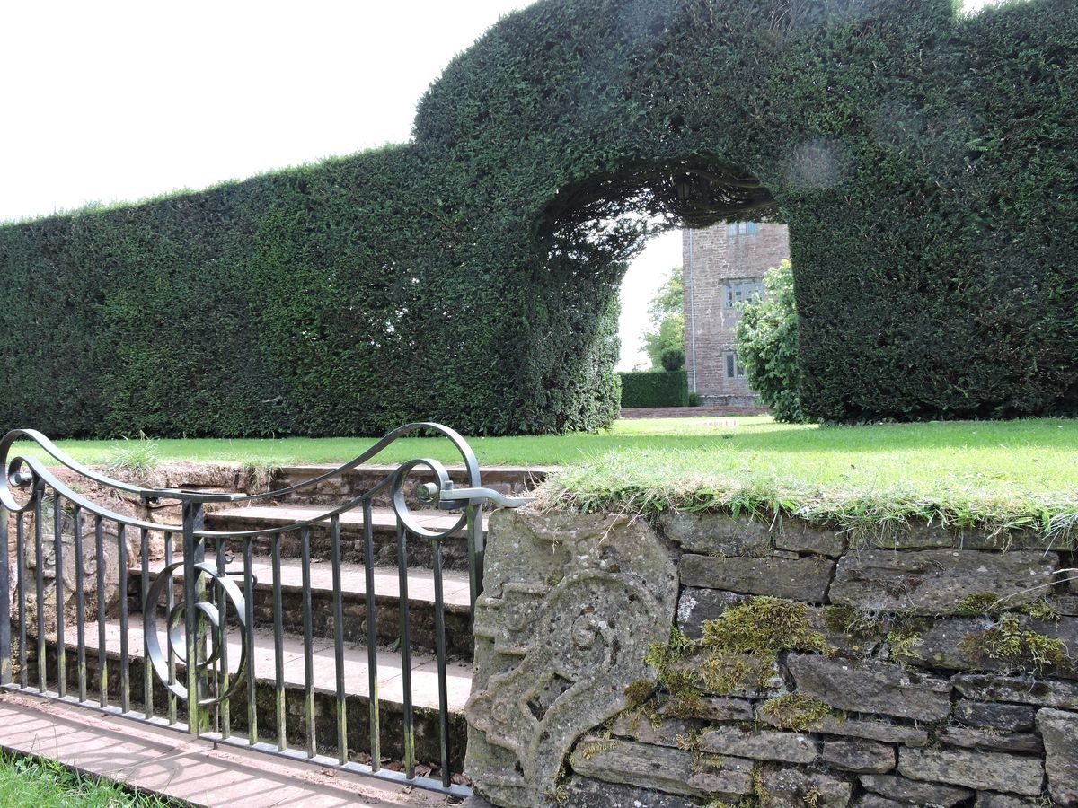 Pgds 20140822 201626 Trowen Stonework Detail On Haha