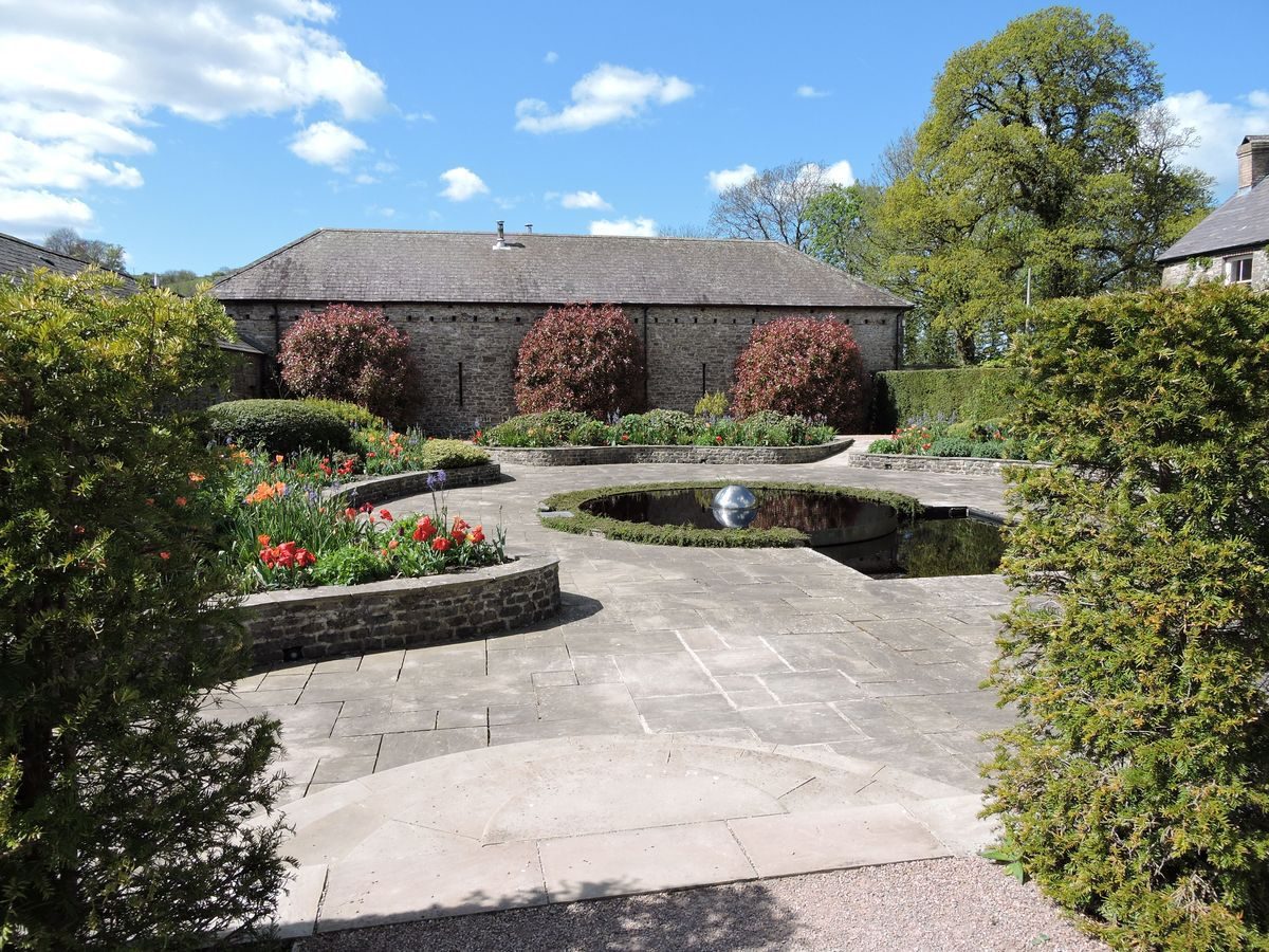 Pgds 20150428 151746 Sunken Garden