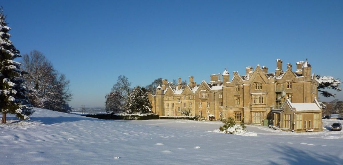 Pgds 20150823 145412 A Picture By Simon Kelly 9 Dumbleton Hall In The Snow