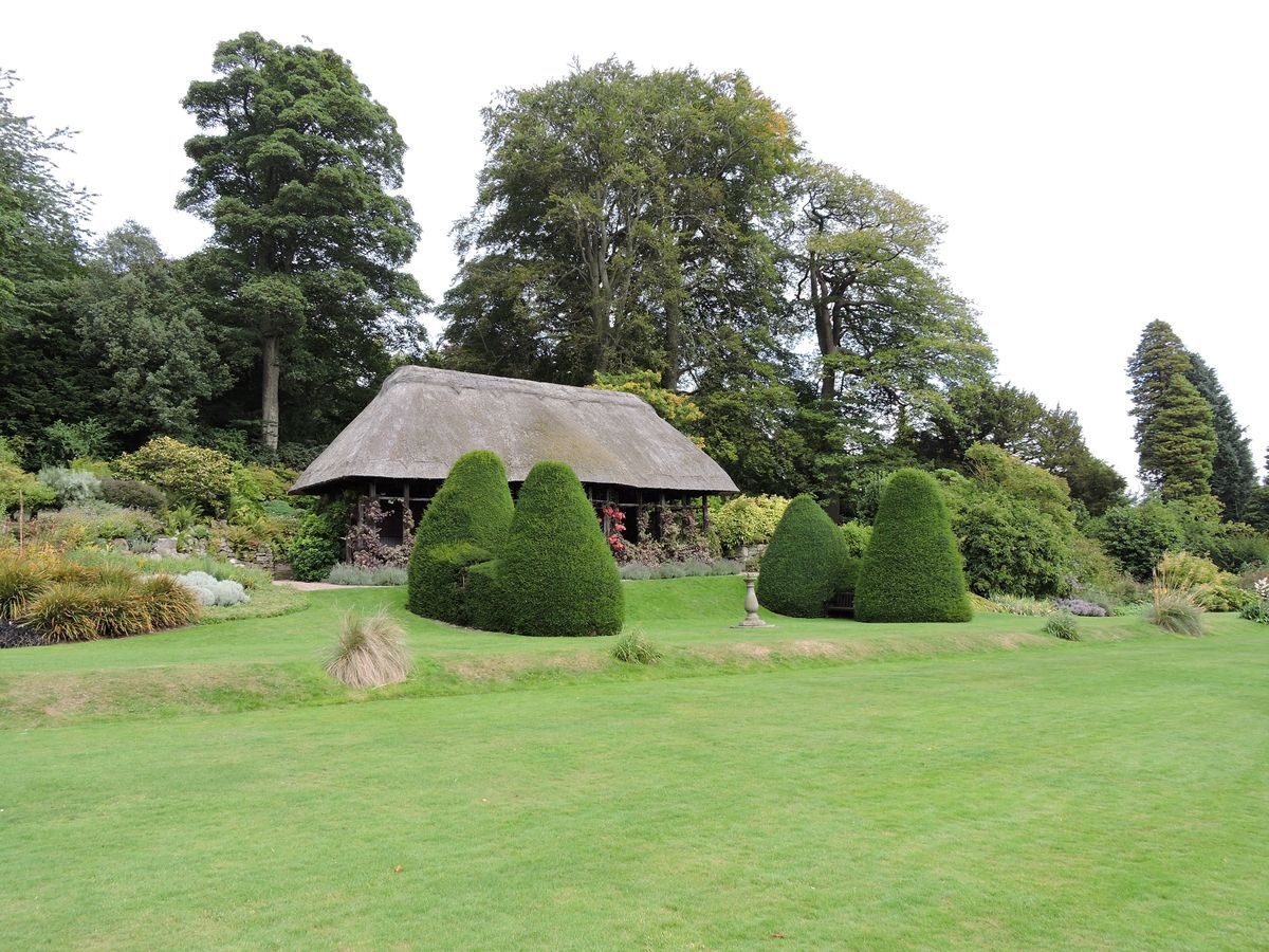 Chirk Castle Parks and Gardens (en)