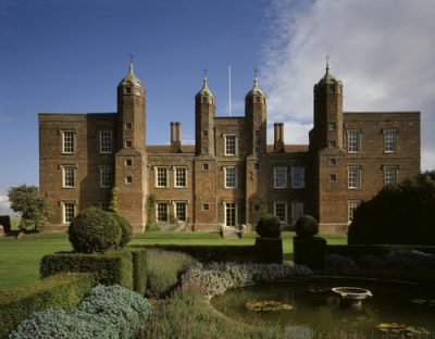 Pgds 20080517 094113 Melford Hall Ntpl 92184