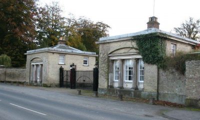 Pgds 20140921 201326 Estate Lodges Sledmere   Geograph Org Uk   1012140